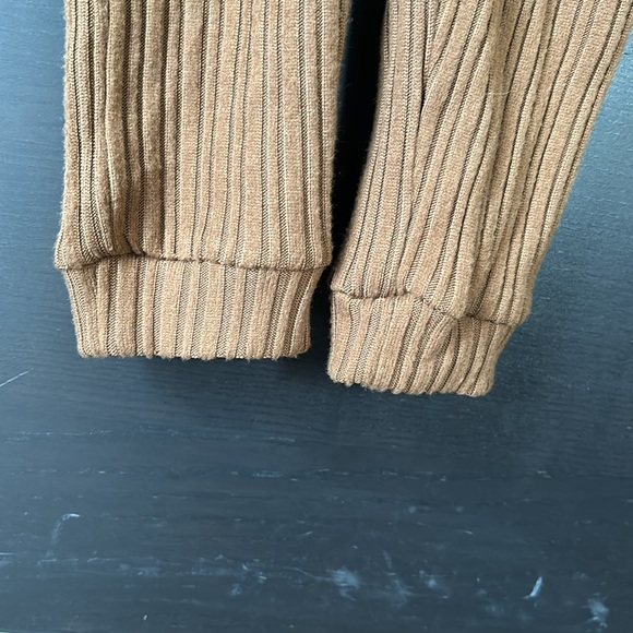 Grayson Collective Toddler Girls Brown Slip On Romper - Picture 6 of 9